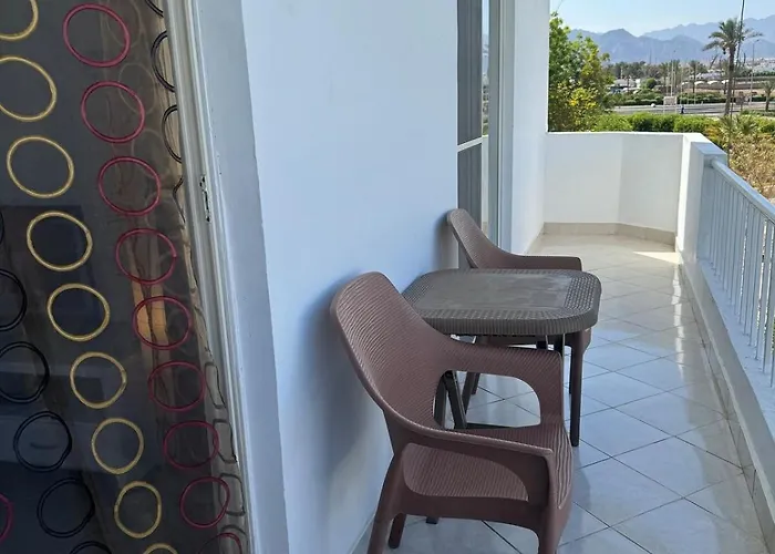 The Ritz Carlton Luxury 2 Bedroom *